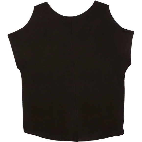 PENNINGTON'S
Leyla Mixed Media Top - Picture 2 of 3